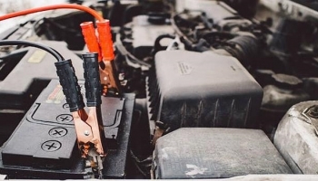 Cuándo se debe cambiar la batería de un automóvil